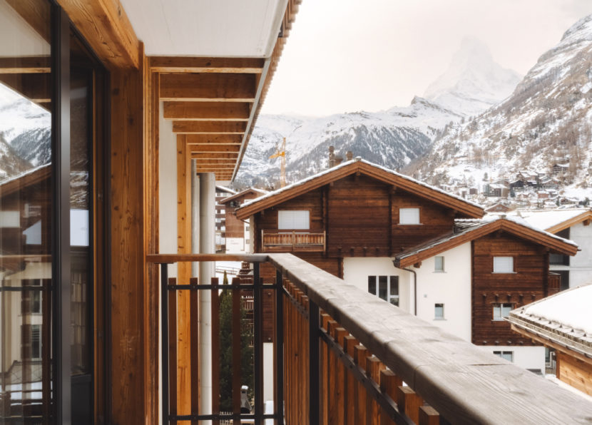 Hotel-carina-zermatt-Matterhorn-Zimmer-slider-2-winter