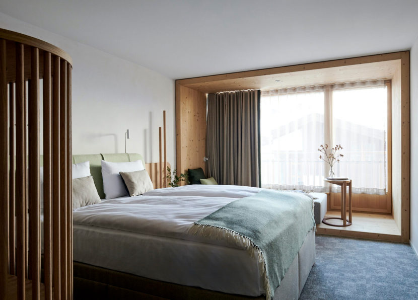 Hotel-carina-zermatt-hotel-carina-zermatt-hotel-carina-zermatt-deluxe-slider-3