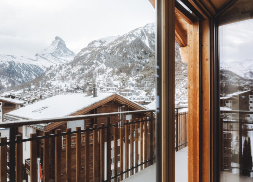 Hotel-carina-zermatt-penthouse-matterhorn-slide-4-winter